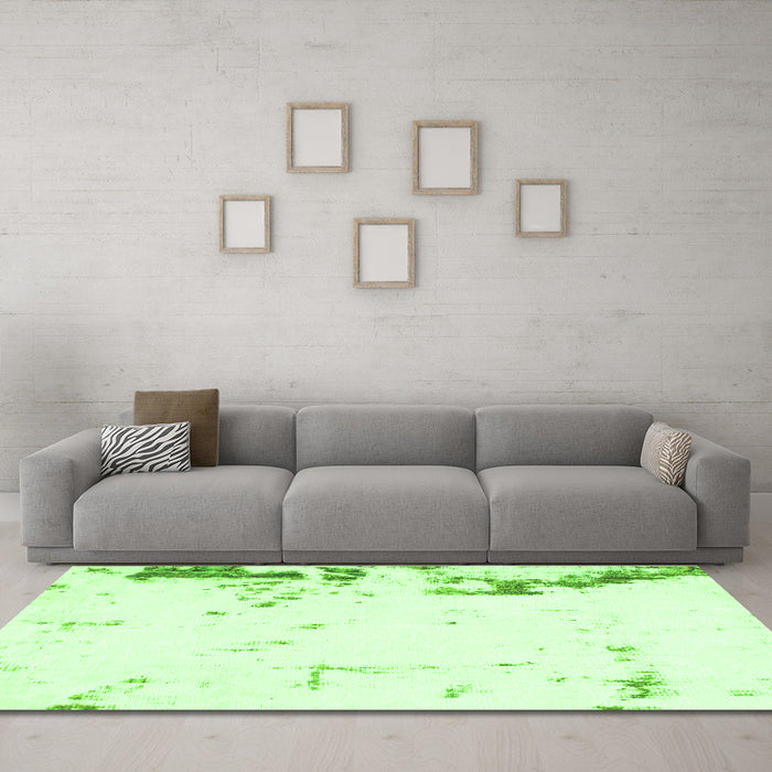 Machine Washable Oriental Green Modern Area Rugs in a Living Room,, wshabs1007grn