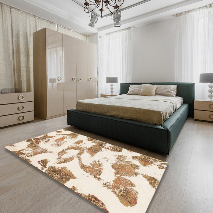 Round Abstract Bisque Beige Oriental Rug in a Office, abs1009