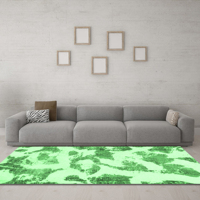 Machine Washable Oriental Emerald Green Modern Area Rugs in a Living Room,, wshabs1009emgrn