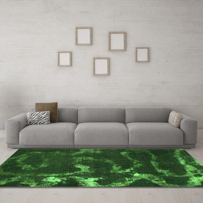 Machine Washable Oriental Green Modern Area Rugs in a Living Room,, wshabs1011grn