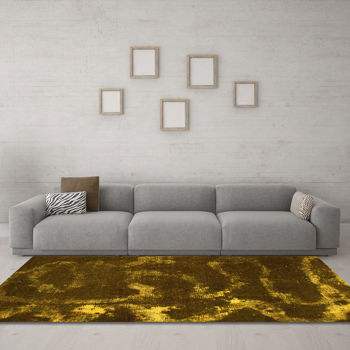 Machine Washable Oriental Yellow Modern Rug in a Living Room, wshabs1011yw