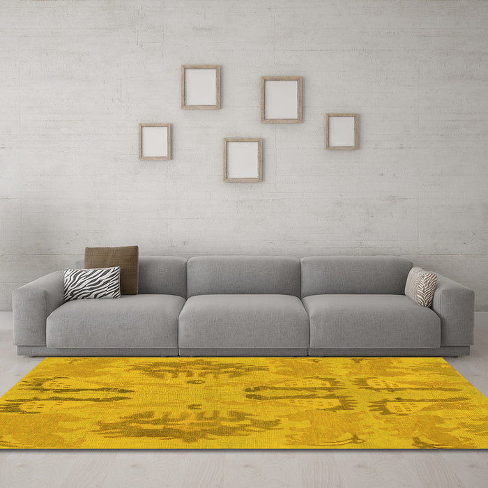 Machine Washable Oriental Yellow Modern Rug in a Living Room, wshabs1015yw