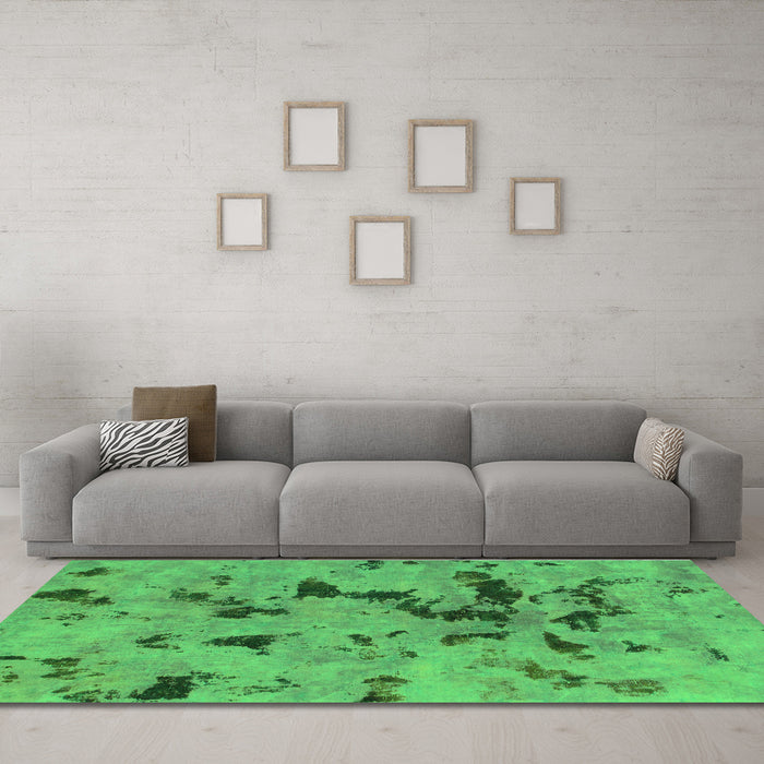 Machine Washable Abstract Green Modern Area Rugs in a Living Room,, wshabs1019grn