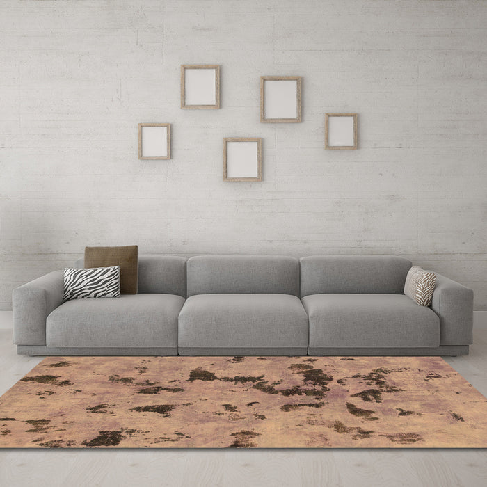 Machine Washable Abstract Brown Modern Rug in a Living Room,, wshabs1019brn