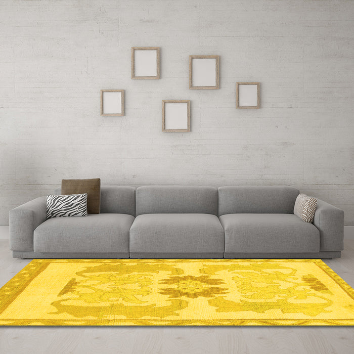 Machine Washable Abstract Yellow Modern Rug in a Living Room, wshabs1025yw