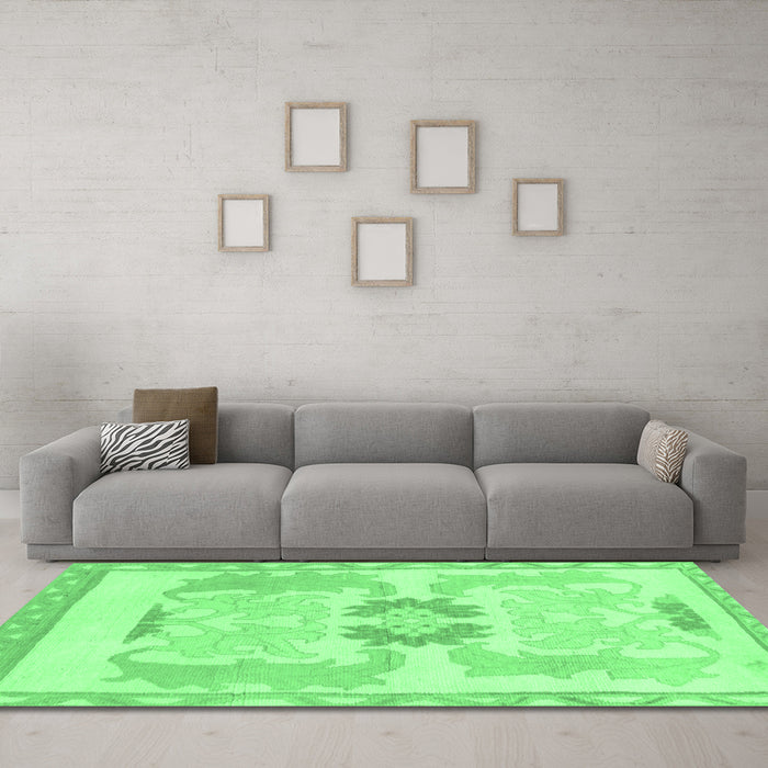 Machine Washable Abstract Emerald Green Modern Area Rugs in a Living Room,, wshabs1025emgrn