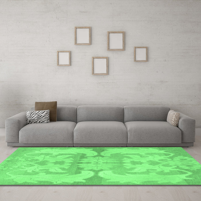 Machine Washable Abstract Emerald Green Modern Area Rugs in a Living Room,, wshabs1026emgrn