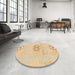 Round Machine Washable Abstract Brown Gold Rug in a Office, wshabs1027