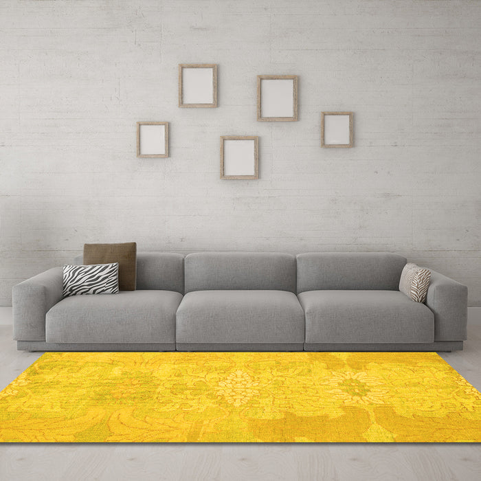 Machine Washable Abstract Yellow Modern Rug in a Living Room, wshabs1031yw