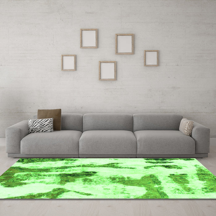 Machine Washable Abstract Green Modern Area Rugs in a Living Room,, wshabs1035grn