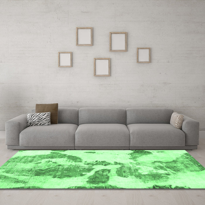 Machine Washable Abstract Emerald Green Modern Area Rugs in a Living Room,, wshabs1038emgrn