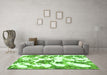 Machine Washable Abstract Green Modern Area Rugs in a Living Room,, wshabs1040grn