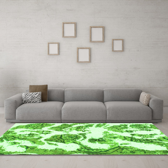 Machine Washable Abstract Green Modern Area Rugs in a Living Room,, wshabs1040grn