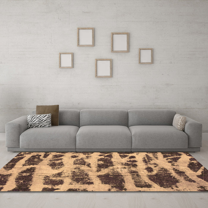 Machine Washable Abstract Brown Modern Rug in a Living Room,, wshabs1048brn