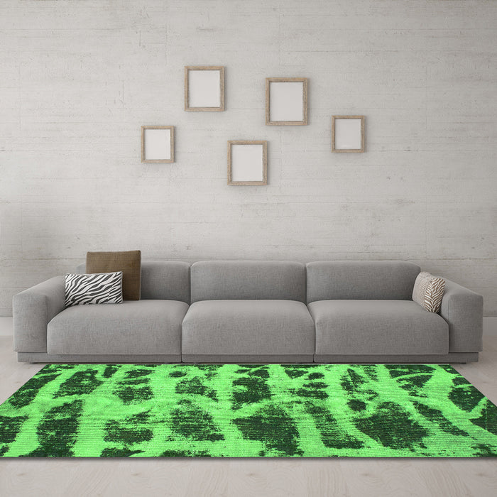 Machine Washable Abstract Green Modern Area Rugs in a Living Room,, wshabs1048grn
