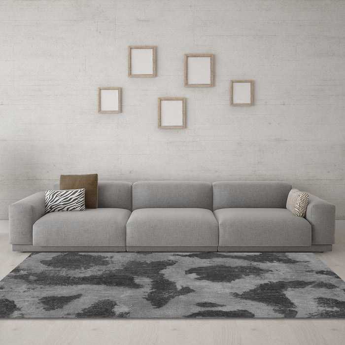 Machine Washable Abstract Gray Modern Rug in a Living Room,, wshabs1051gry