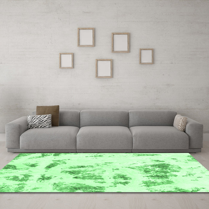 Machine Washable Abstract Emerald Green Modern Area Rugs in a Living Room,, wshabs1064emgrn