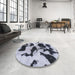 Round Machine Washable Abstract Blue Rug in a Office, wshabs1065