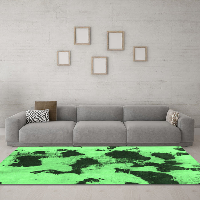 Machine Washable Abstract Emerald Green Modern Area Rugs in a Living Room,, wshabs1065emgrn