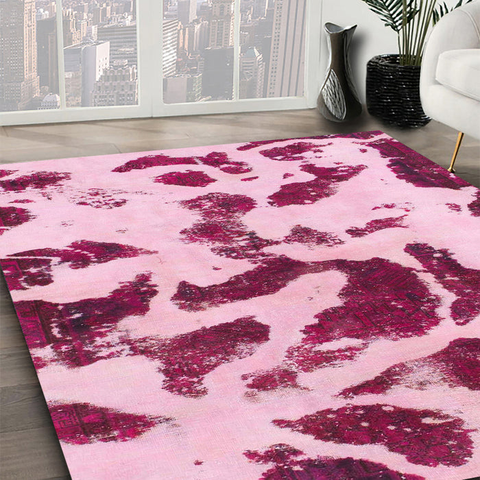 Round Abstract Pink Violet Pink Modern Rug in a Office, abs1069