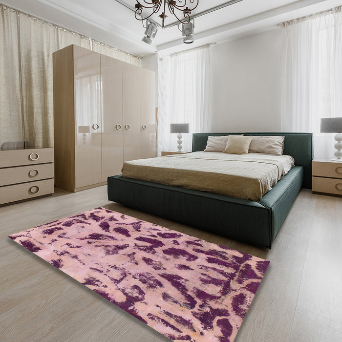 Round Abstract Daisy Pink Modern Rug in a Office, abs1088