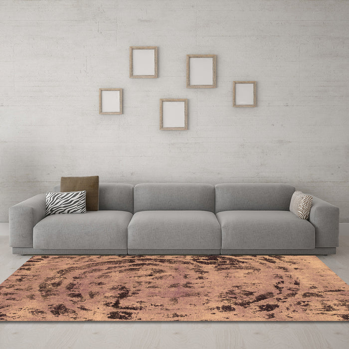Machine Washable Abstract Brown Modern Rug in a Living Room,, wshabs1090brn