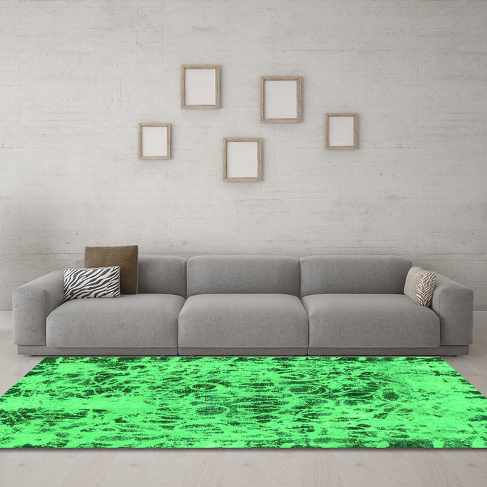 Machine Washable Abstract Green Modern Area Rugs in a Living Room,, wshabs1098grn