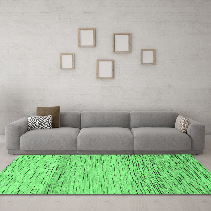 Machine Washable Abstract Emerald Green Modern Area Rugs in a Living Room,, wshabs10emgrn