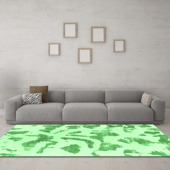 Machine Washable Abstract Emerald Green Modern Area Rugs in a Living Room,, wshabs1100emgrn