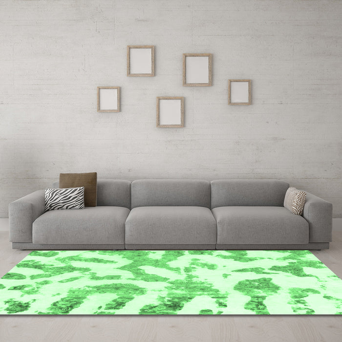 Machine Washable Abstract Emerald Green Modern Area Rugs in a Living Room,, wshabs1103emgrn