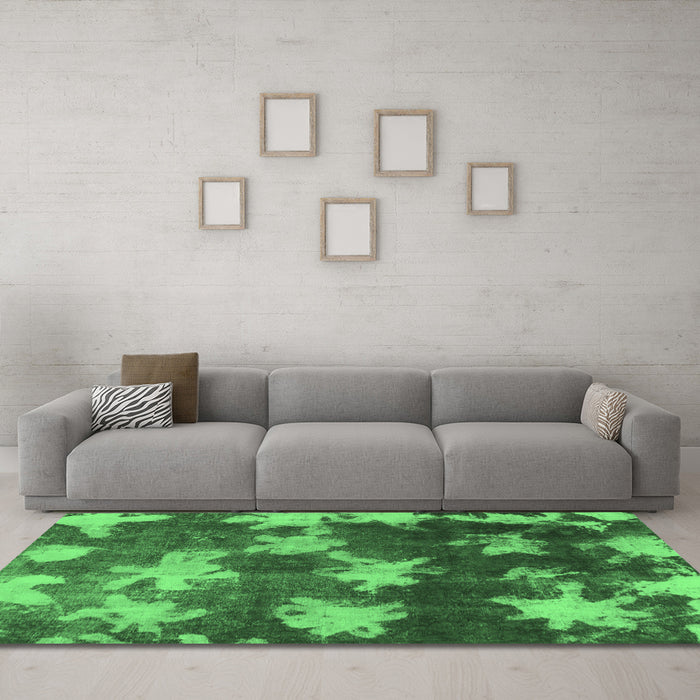 Machine Washable Abstract Emerald Green Modern Area Rugs in a Living Room,, wshabs1106emgrn