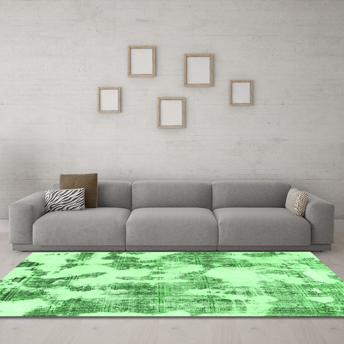 Machine Washable Abstract Emerald Green Modern Area Rugs in a Living Room,, wshabs1109emgrn