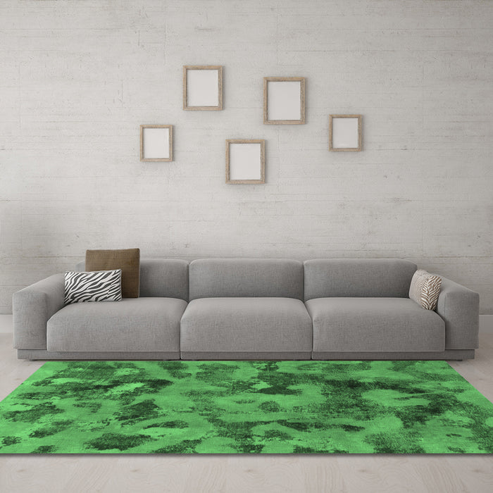 Machine Washable Abstract Emerald Green Modern Area Rugs in a Living Room,, wshabs1110emgrn
