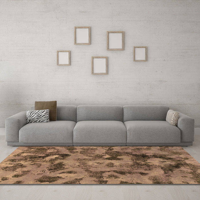 Machine Washable Abstract Brown Modern Rug in a Living Room,, wshabs1110brn