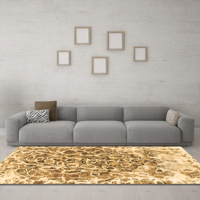 Machine Washable Abstract Brown Modern Rug in a Living Room,, wshabs1113brn