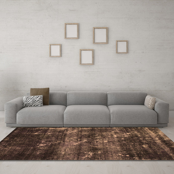 Machine Washable Abstract Brown Modern Rug in a Living Room,, wshabs1114brn