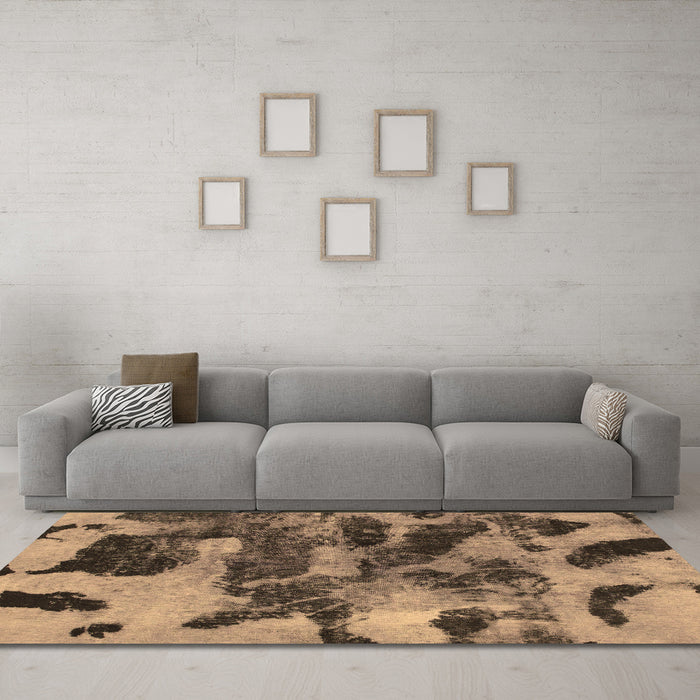 Machine Washable Abstract Brown Modern Rug in a Living Room,, wshabs1120brn