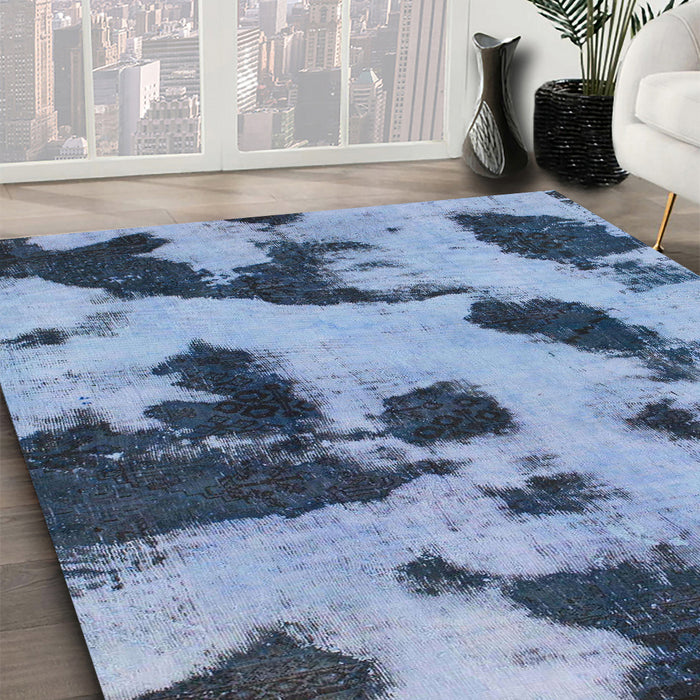 Round Abstract Sky Blue Modern Rug in a Office, abs1125