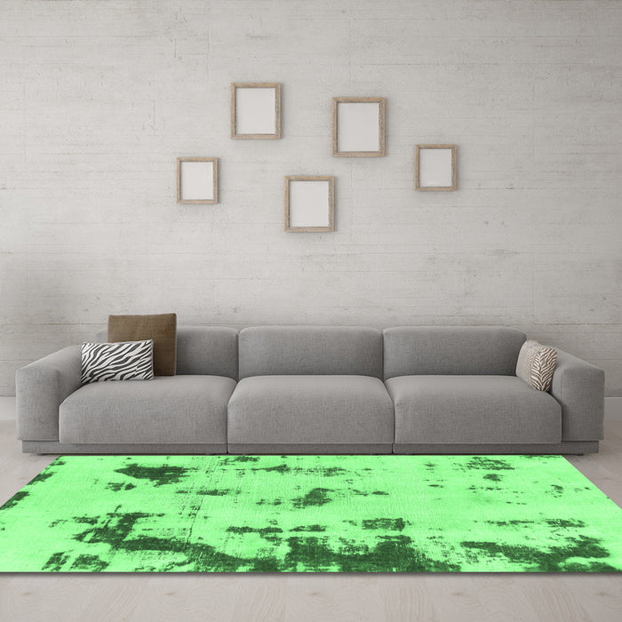 Machine Washable Abstract Emerald Green Modern Area Rugs in a Living Room,, wshabs1127emgrn
