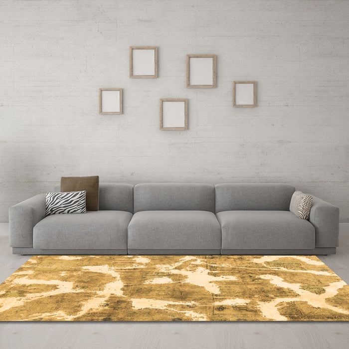 Machine Washable Abstract Brown Modern Rug in a Living Room,, wshabs1129brn