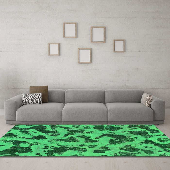 Machine Washable Abstract Green Modern Area Rugs in a Living Room,, wshabs1130grn