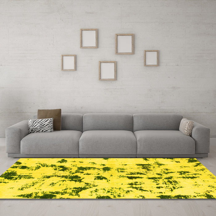 Machine Washable Abstract Yellow Modern Rug in a Living Room, wshabs1131yw