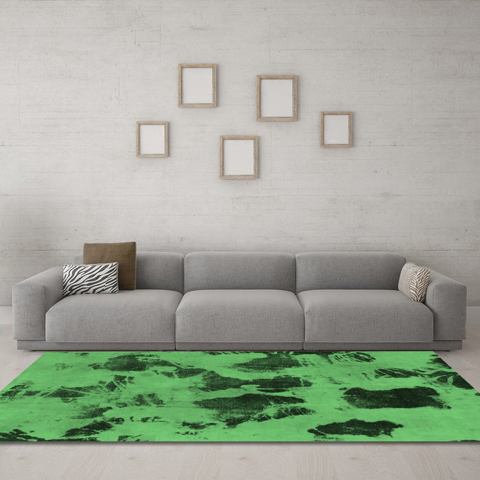Machine Washable Abstract Emerald Green Modern Area Rugs in a Living Room,, wshabs1145emgrn