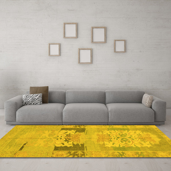 Machine Washable Abstract Yellow Modern Rug in a Living Room, wshabs1146yw