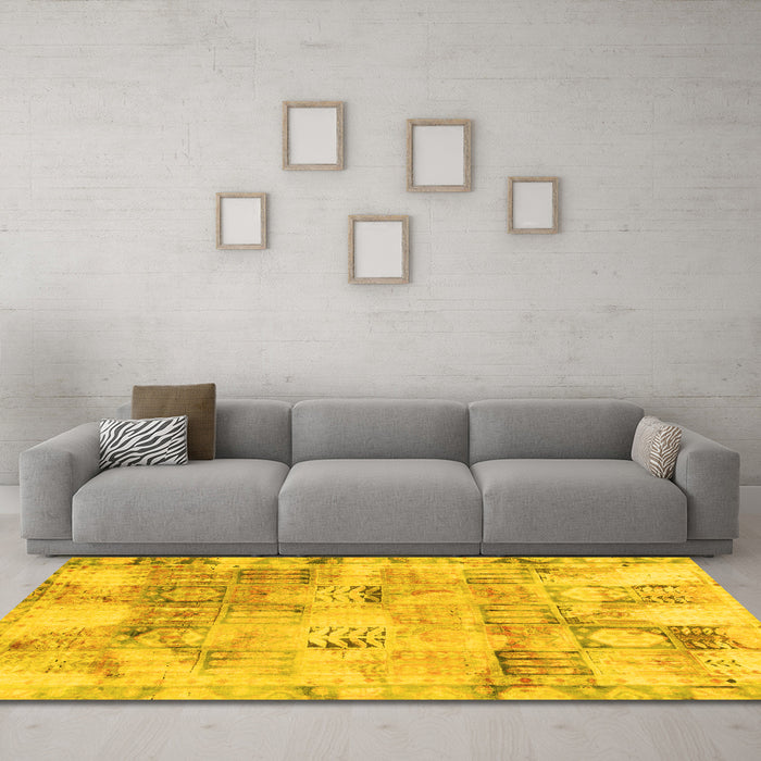 Machine Washable Abstract Yellow Modern Rug in a Living Room, wshabs1148yw