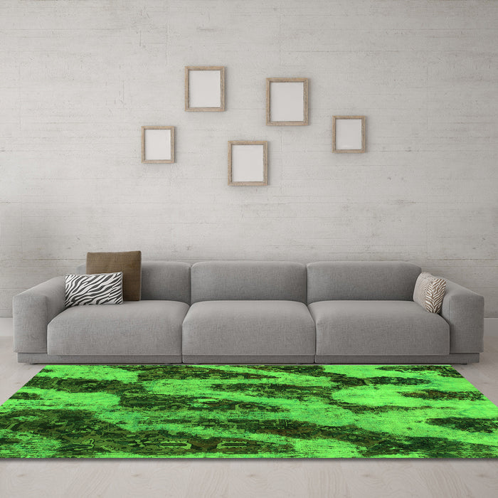 Machine Washable Abstract Green Modern Area Rugs in a Living Room,, wshabs1149grn