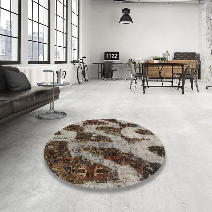 Round Machine Washable Abstract Dark Brown Rug in a Office, wshabs1149