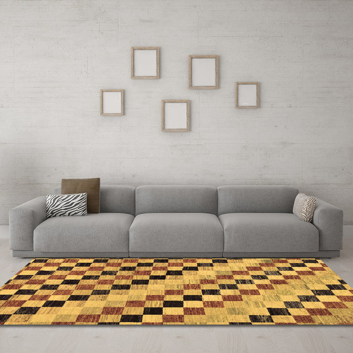 Machine Washable Checkered Brown Modern Rug in a Living Room,, wshabs114brn