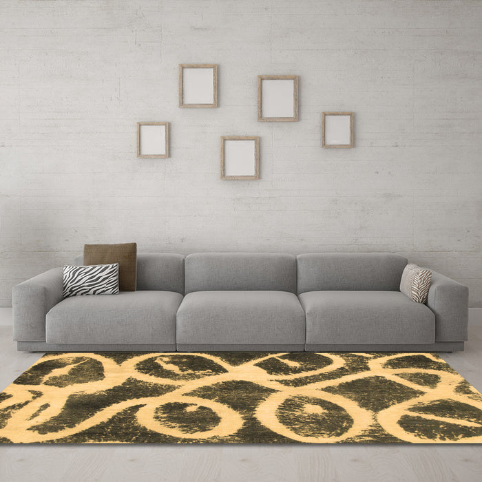 Machine Washable Abstract Brown Modern Rug in a Living Room,, wshabs1151brn