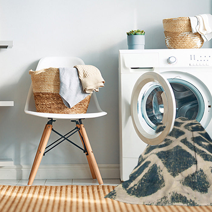 Machine Washable Abstract Blue Moss Green Rug in a Washing Machine, wshabs1151